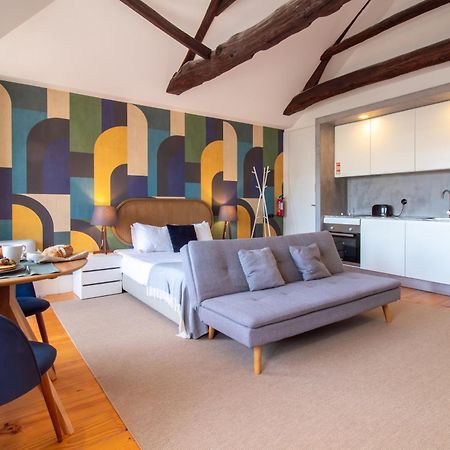 Lovelystay - Dirk Apartment - Almada 4º F Porto Luaran gambar