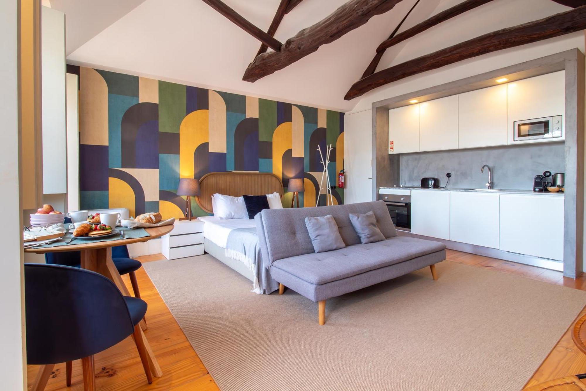 Lovelystay - Dirk Apartment - Almada 4º F Porto Luaran gambar